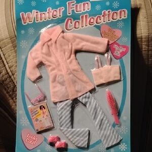 Winter Fun Doll Outfit Set - Peach and Blue